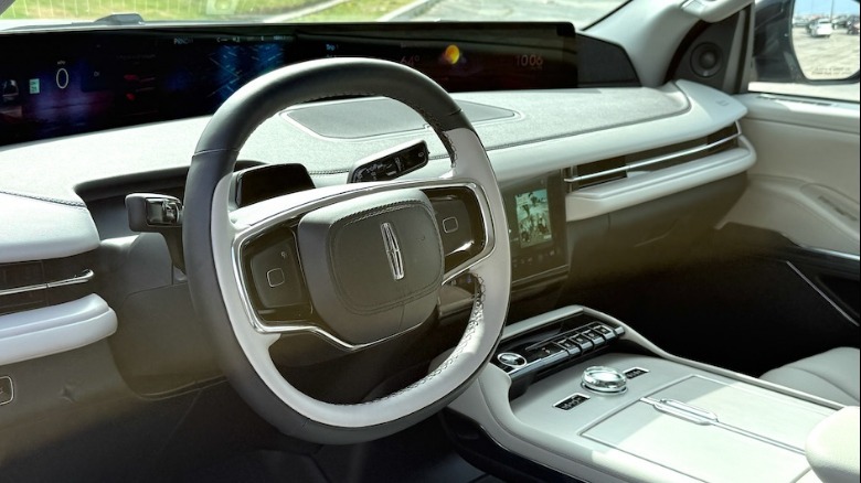 2026 Lincoln Navigator L Reserve dashboard
