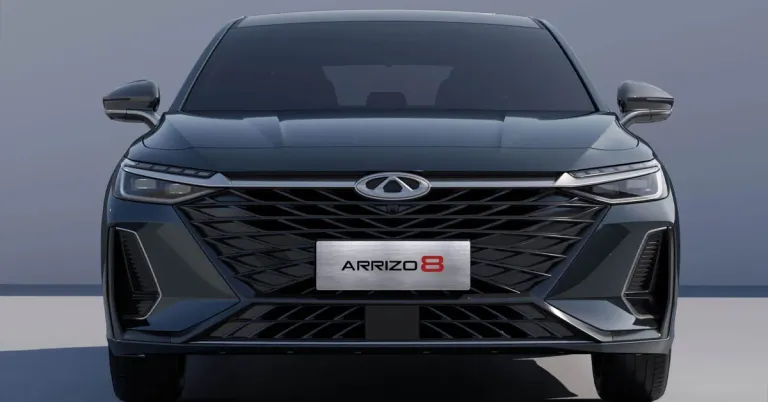 chery arizzo 8