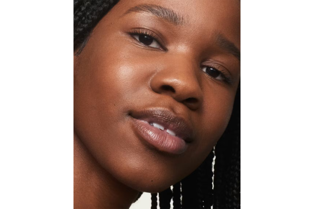 Glossier Wowder