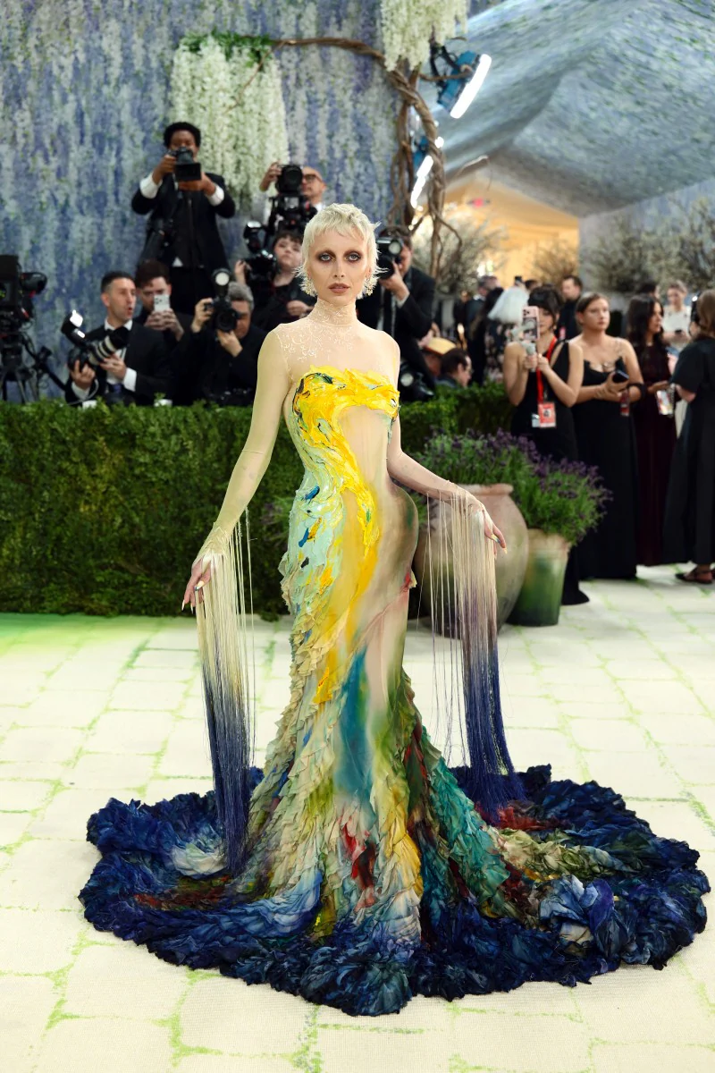 Emma Chamberlain at the 2026 Met Gala. Photo: AFP