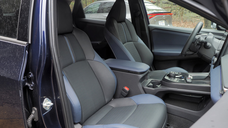2026 Subaru Solterra front cab