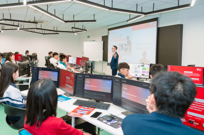 Small class sizes allow students to receive close guidance and regular feedback. Photo courtesy of BUV