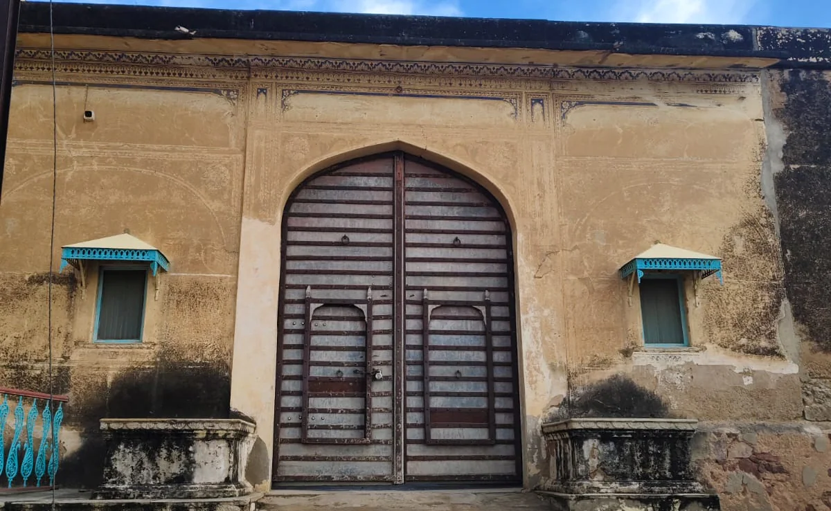 Gulab Haveli