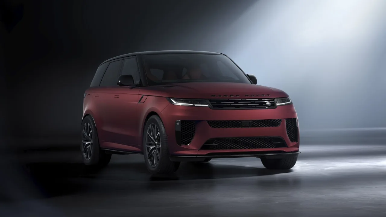 Range Rover Sport SV Launched In India At ₹2.05 Cr – Most Powerful Range Rover Ever - Range Rover Sport Sv (1) | TIMESBULL