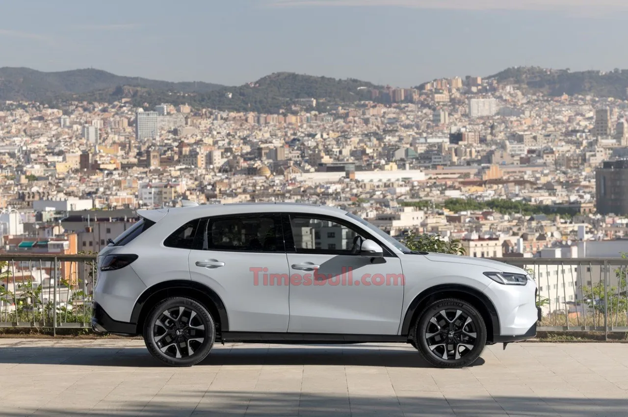 Honda ZR-V e:HEV Teaser Out – Premium Hybrid SUV With Powerful Engine, Luxury Cabin - Honda Zr VE Hev (4) | TIMESBULL