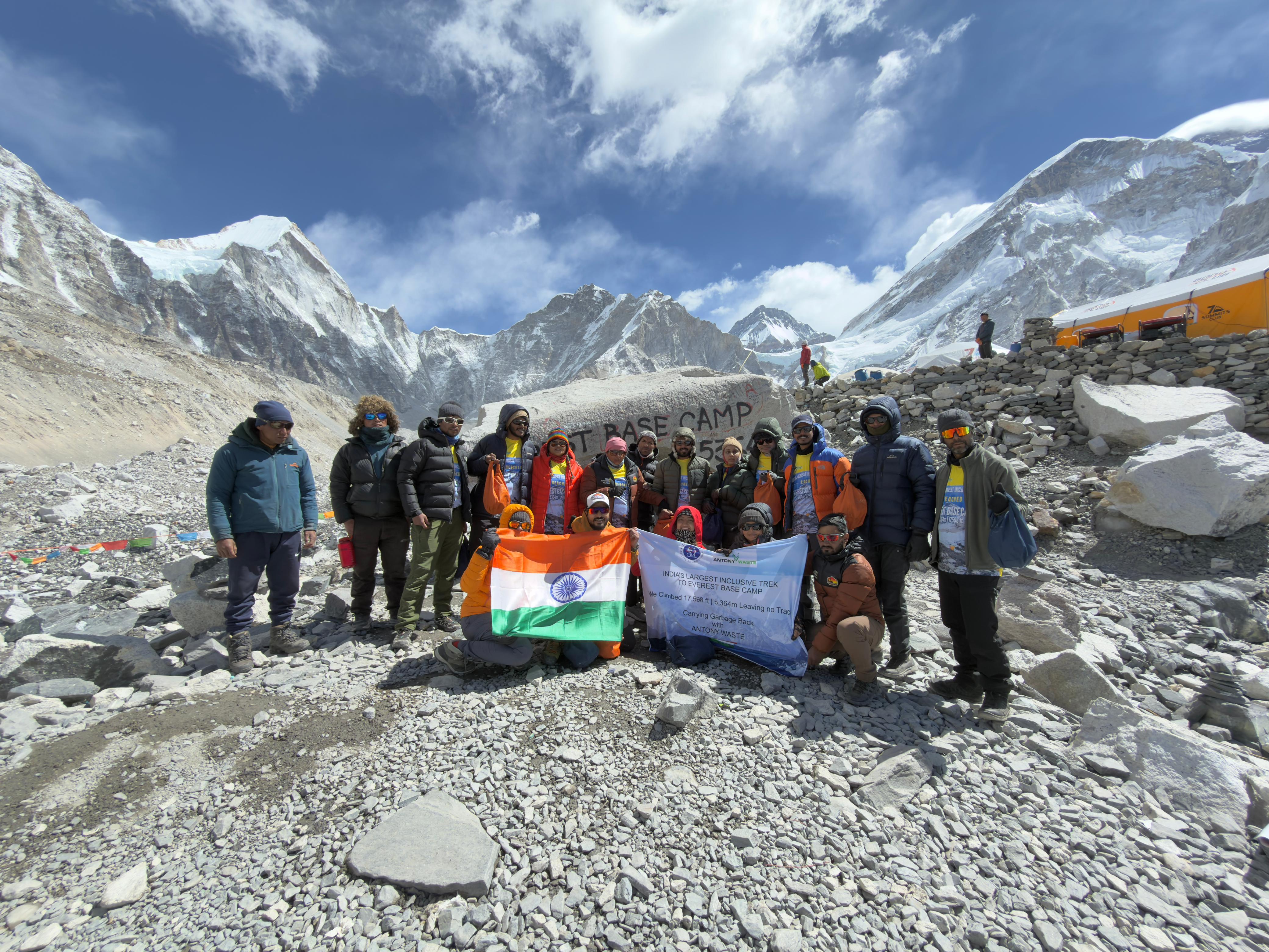 jaipur-deependra-singh-hada-conquers-everest-base-camp-despite-disability