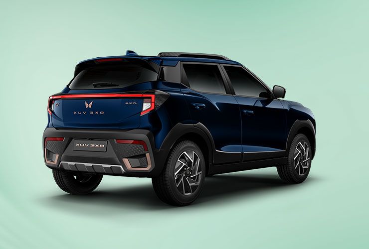 mahindra xuv 3xo ev rear