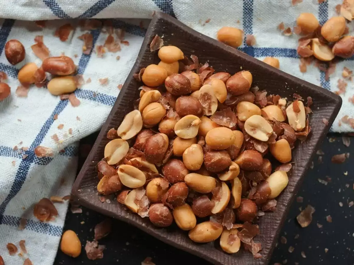 Peanuts: A treasure trove of beneficial properties for health
