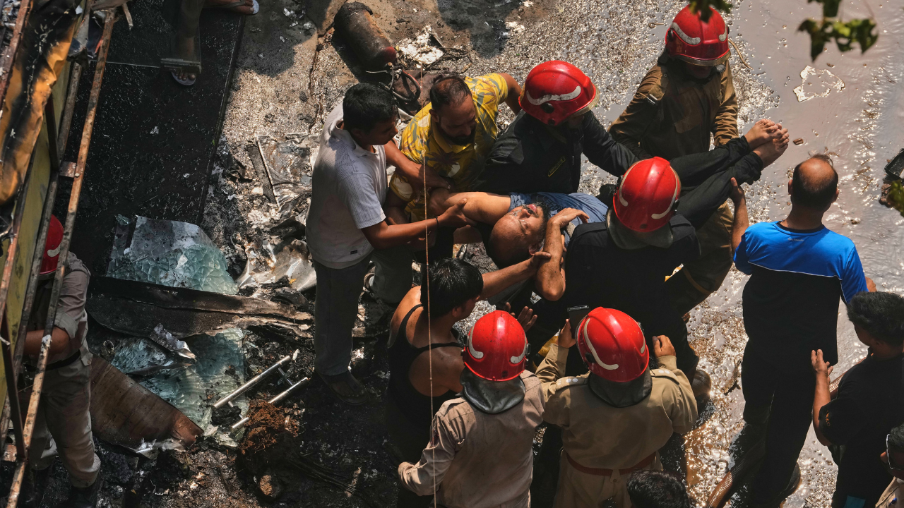Delhi fire