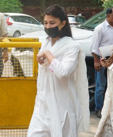 Jacqueline Fernandez pleads innocence, opts to face trial in money laundering case