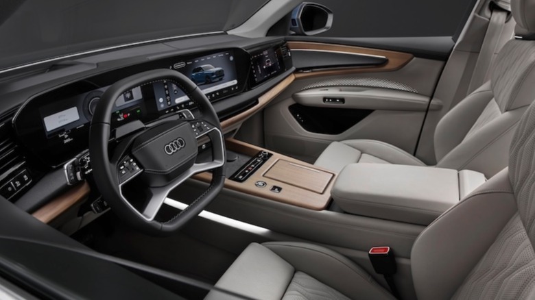 2027 Audi Q7 front cabin