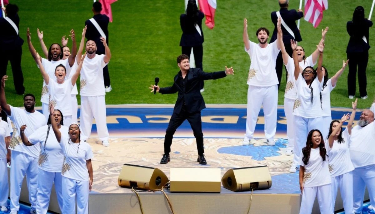 Michael Buble opens World Cup with Alanis Morrisette for Canada