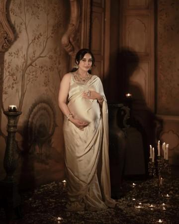 'It's a girl!':Qubool Hai actor Surbhi Jyoti welcomes first child; new mommy shares 'Our hearts are filled with love' 'It's a girl!':Qubool Hai actor Surbhi Jyoti welcomes first child; new mommy shares 'Our hearts are filled with love'