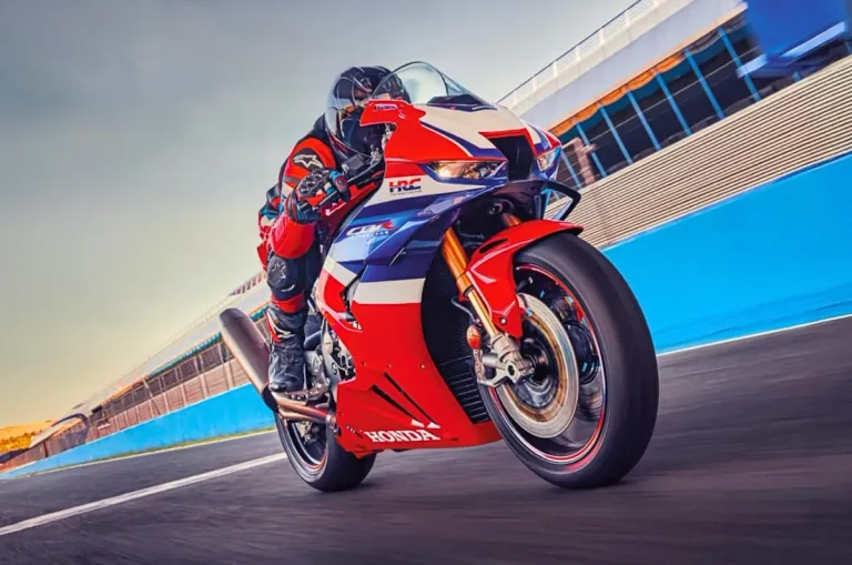 2026 honda fireblade cbr 1000rr sp2.jpg 2026 honda fireblade cbr 1000rr sp2.jpg