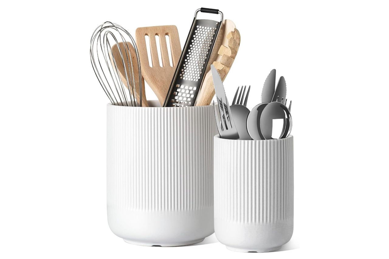 Le Tauci Utensil Holder 7354 Ceramic Kitchen Utensil Holder For Countertop Credit: Amazon