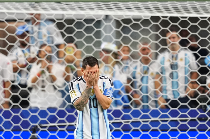 Messi reacts after missing a penalty kick in Argentina's 0-0 draw with Austria in round two of Group J of the 2026 World Cup in Arlington, Texas on June 22. Photo: AP