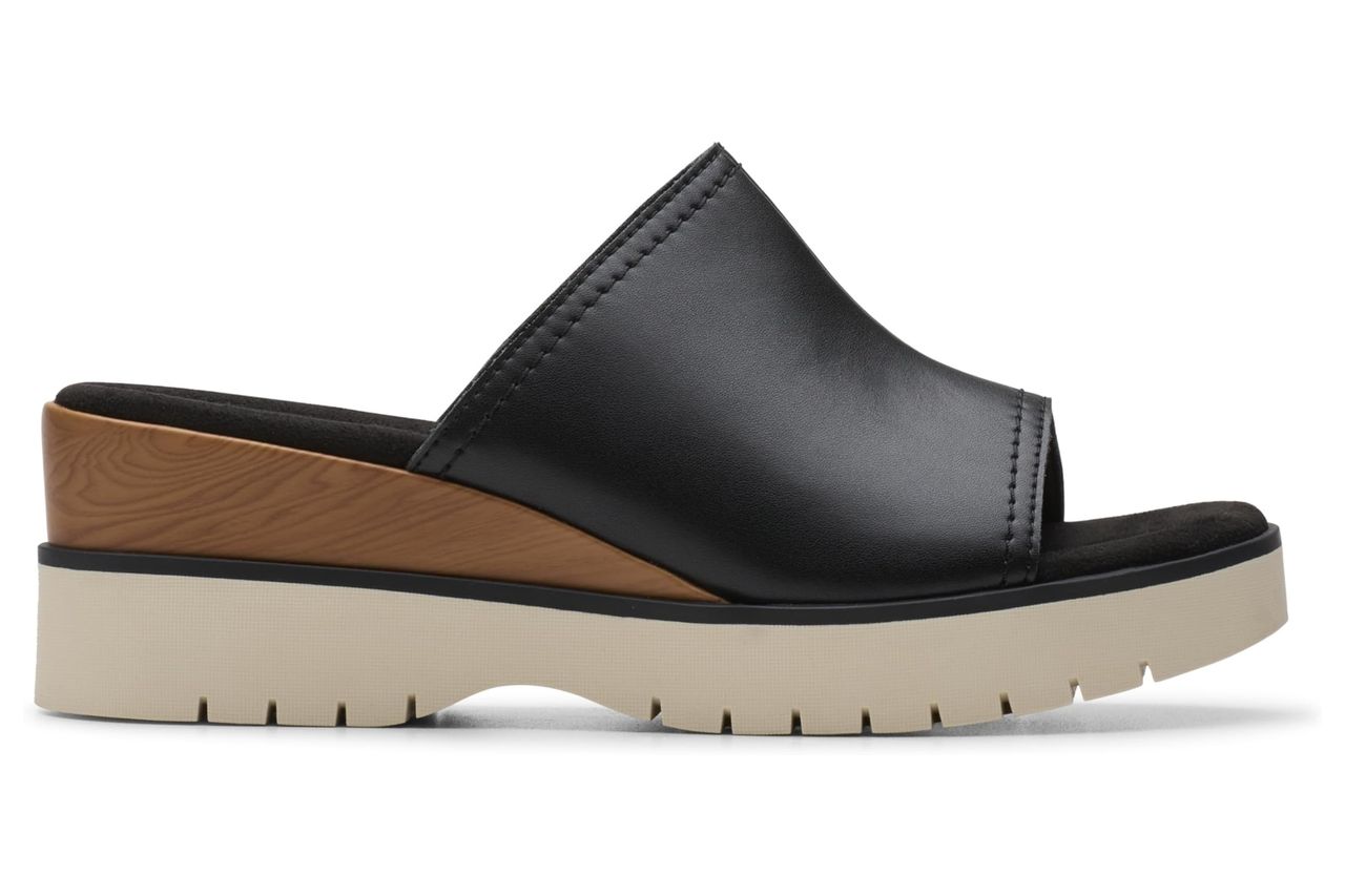 Clarks Women's Diaz Slide Credit: Amazon