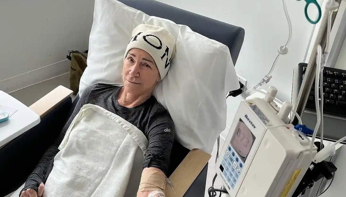 Chris Evert forced to miss Wimbledon events amid new ovarian cancer scare