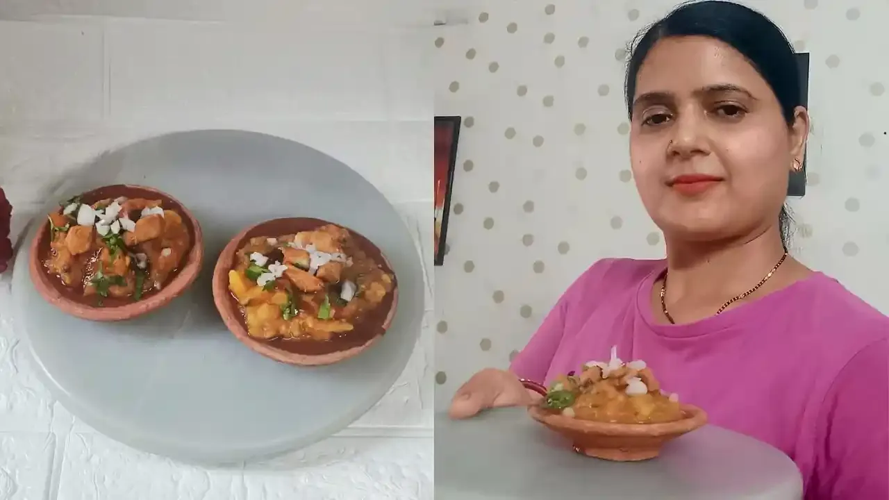 A woman holding a plate of delicious Indian street style mamatar chaat served in traditional clay bowls.