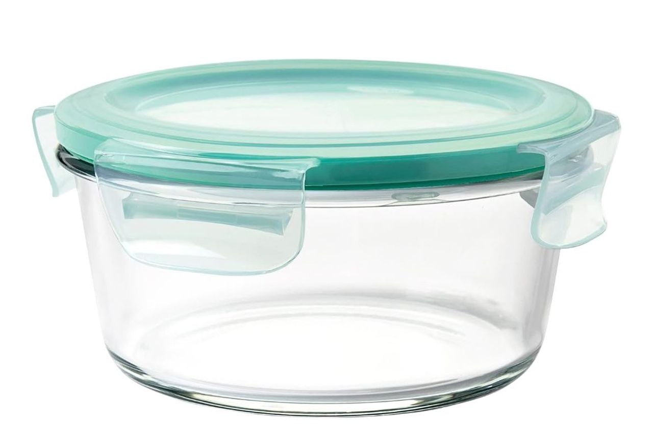 Amazon OXO Good Grips 4 Cup Smart Seal Leakproof Glass Round Airtight Food Storage Container Credit: Amazon