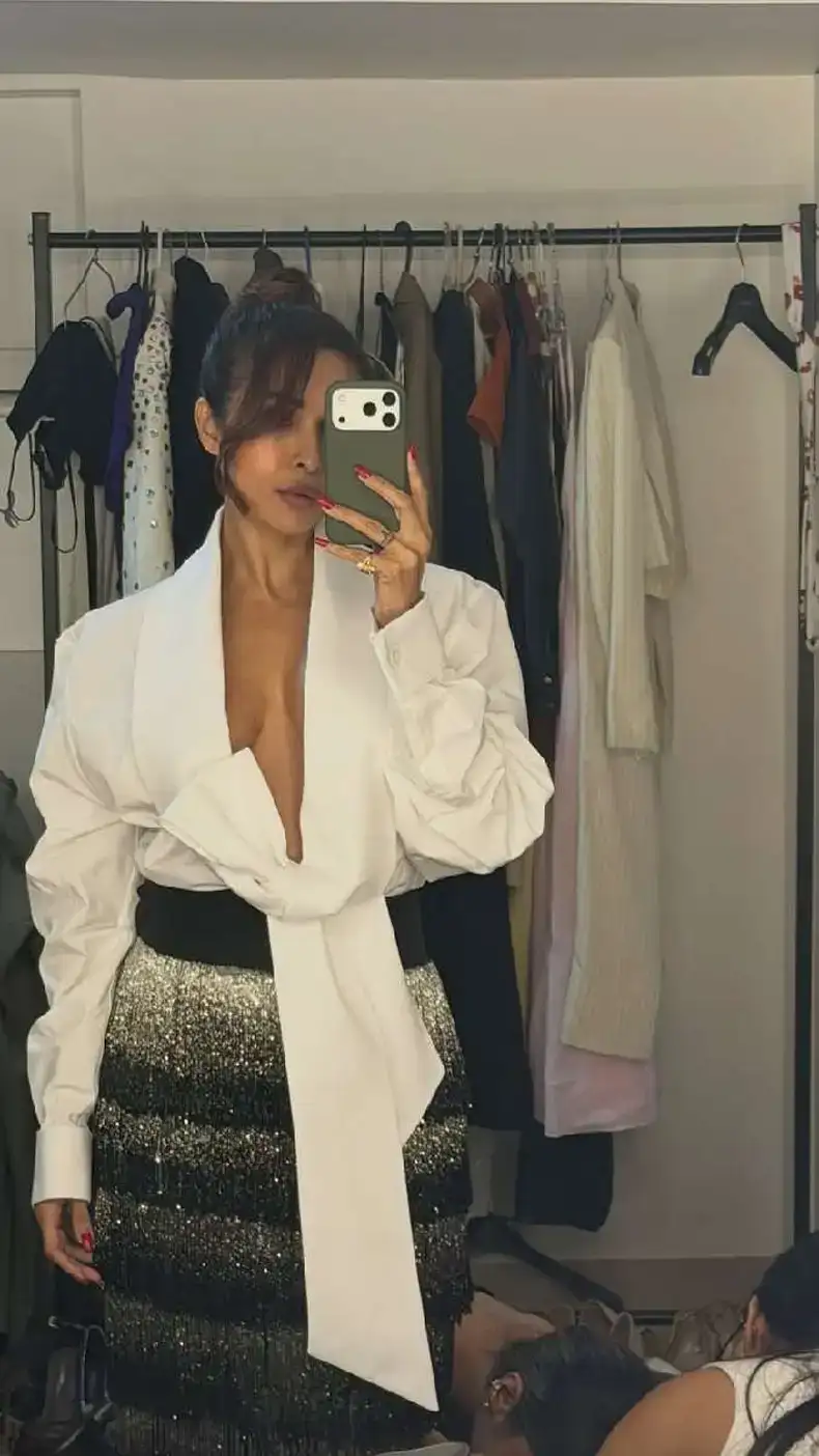 Malaika Arora's new stylish look: shared killer pictures