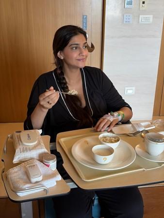 Sonam Kapoor cradles newborn son from hospital bed; thanks Nita Ambani, doctors who performed her delivery; fans say 'kid's PR begins' Sonam Kapoor cradles newborn son from hospital bed; thanks Nita Ambani, doctors who performed her delivery; fans say 'kid's PR begins'