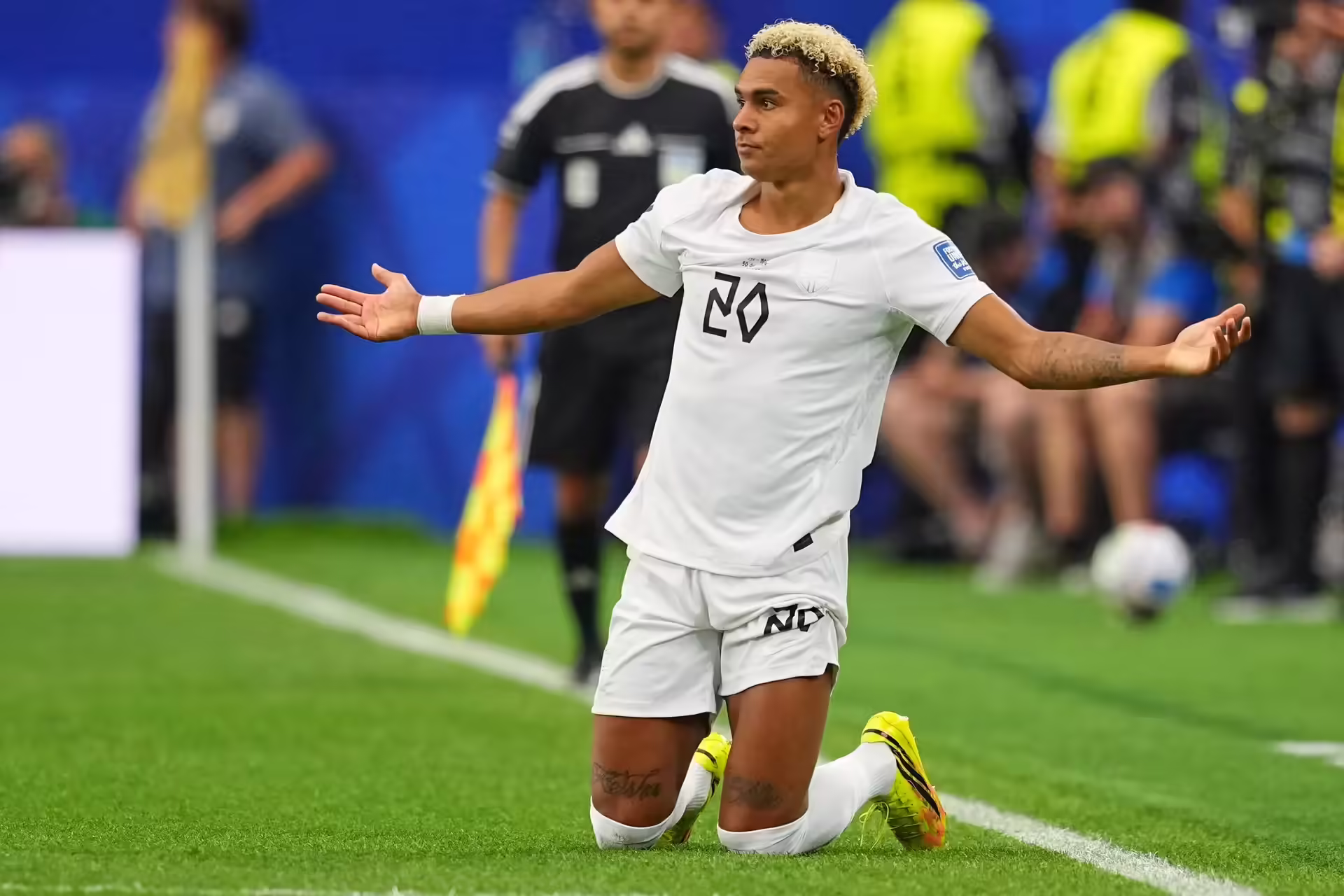 Norway's Antonio Nusa (20) reacts during the World Cup round of 32 soccer match between Ivory Coast and Norway in Arlington, Texas, near Dallas, Tuesday, June 30, 2026. (AP Photo/Julio Cortez) Norway Ivory Coast WCup Soccer