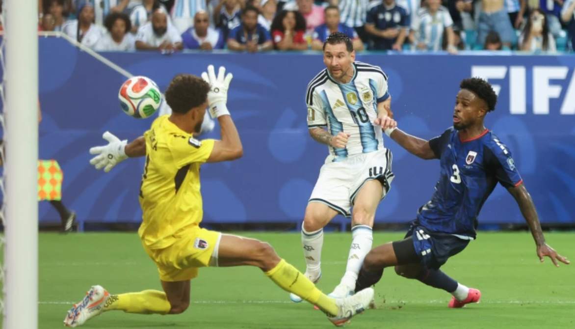 Messi’s post-match message to Vozinha revealed