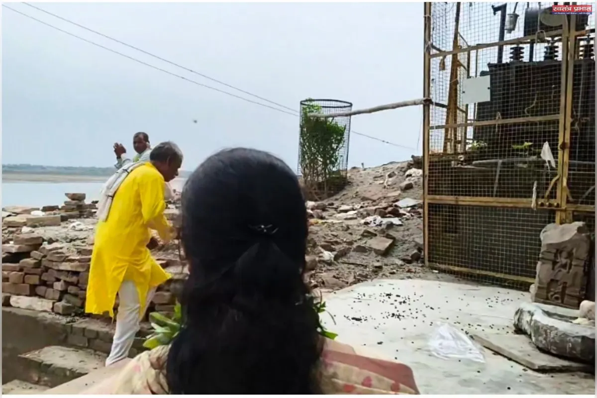 Former District Magistrate Divya Mittal reached Vindhyadham after years, said-