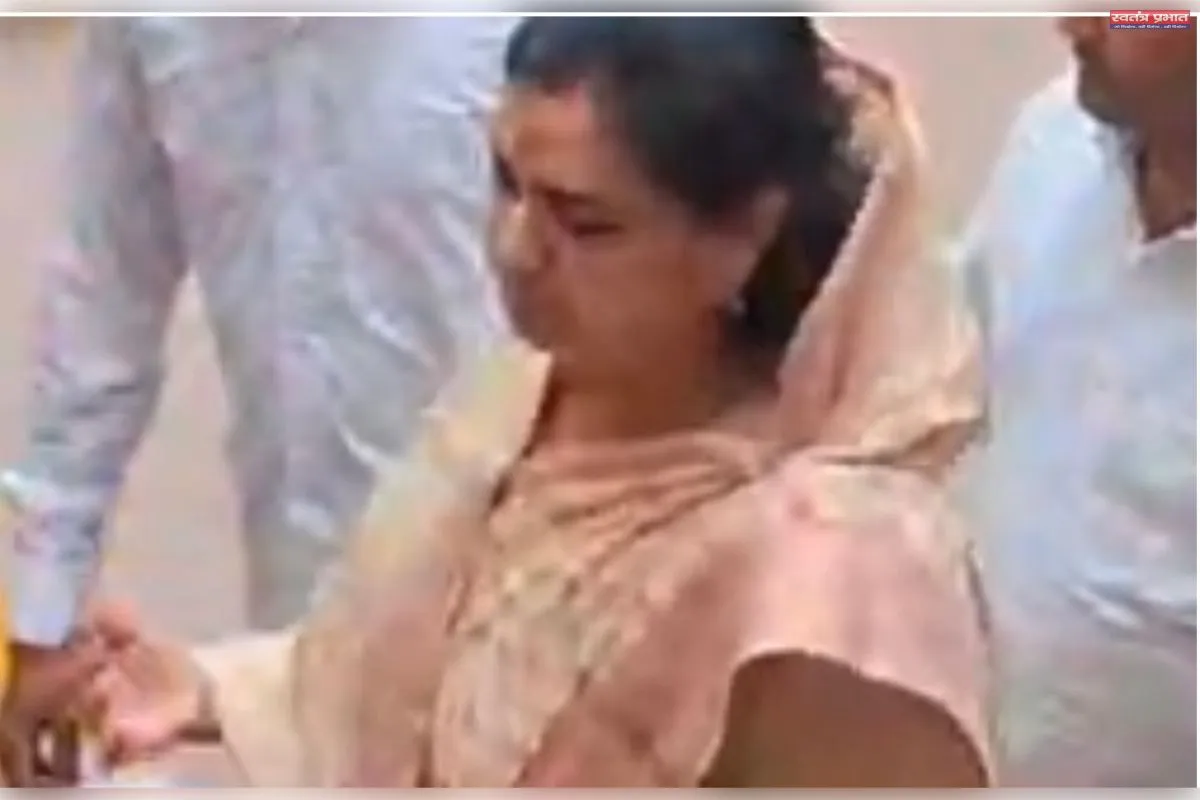 Former District Magistrate Divya Mittal reached Vindhyadham after years, said-