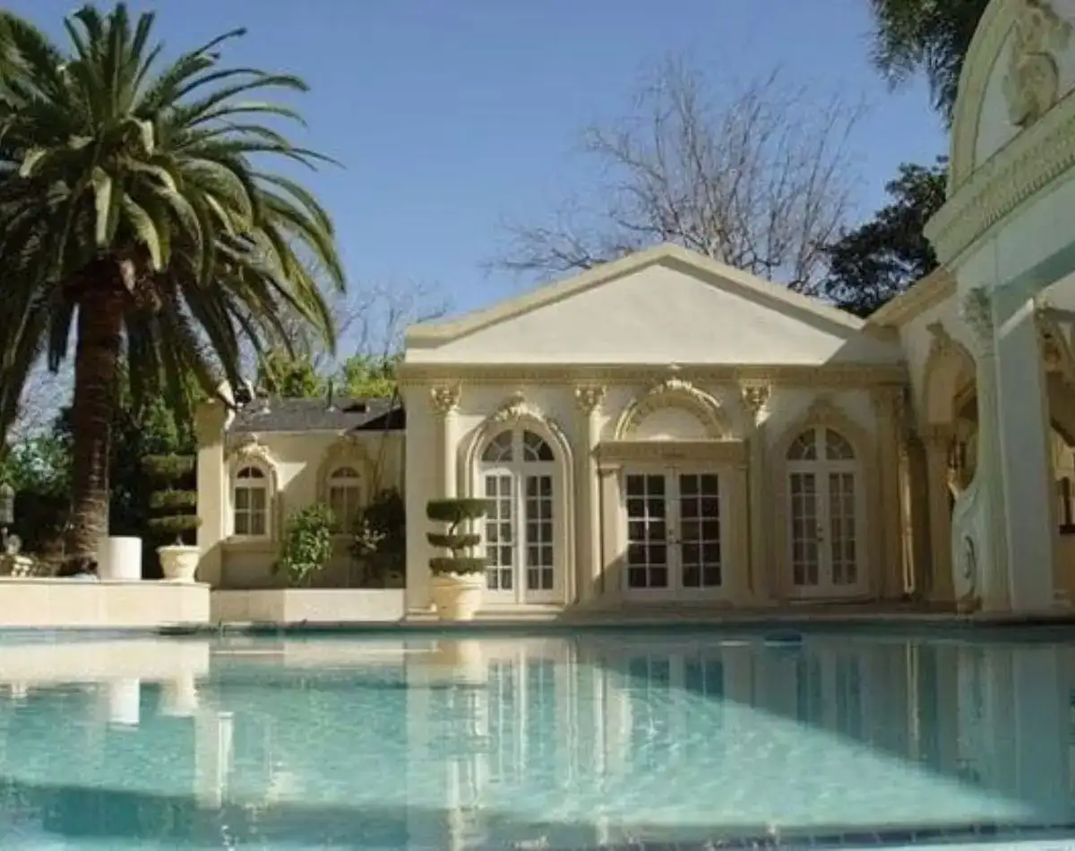 Shahrukh Khan's Mannat: Story of a historical bungalow
