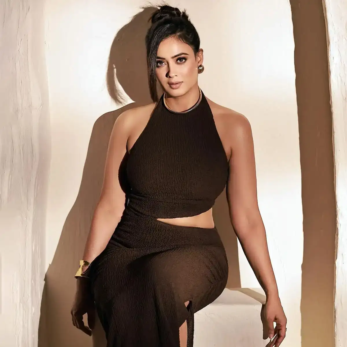 Shweta Tiwari's fitness secret: Looks young even at the age of 45
