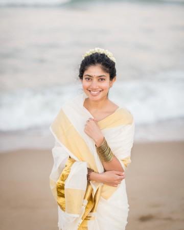 'Kisko Role Diya?': Annu Kapoor unhappy, questions Sai Pallavi's casting as Sita in Ramayana ahead of trailer release 'Kisko Role Diya?': Annu Kapoor unhappy, questions Sai Pallavi's casting as Sita in Ramayana ahead of trailer release