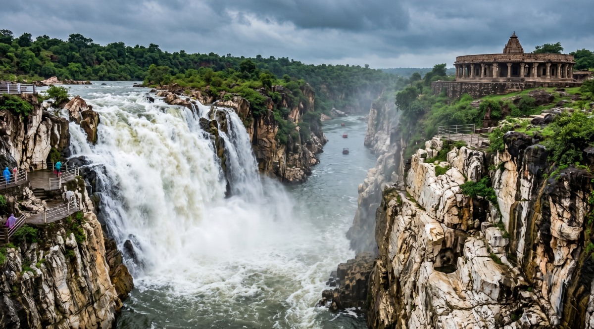 Monsoon Travel in MP Monsoon Travel in MP