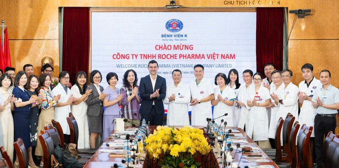 Burak visits K Hospital. Photo courtesy of Roche Pharma Vietnam