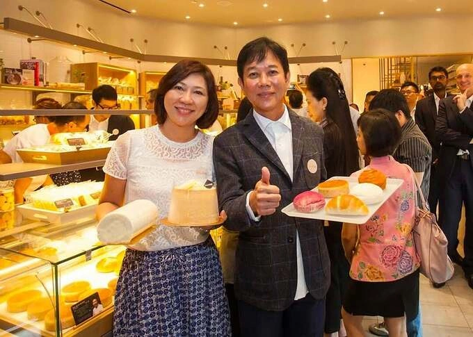 George Quek (right) and his wife Katherine Lee. Photo from BreadTalk Singapores Facebook