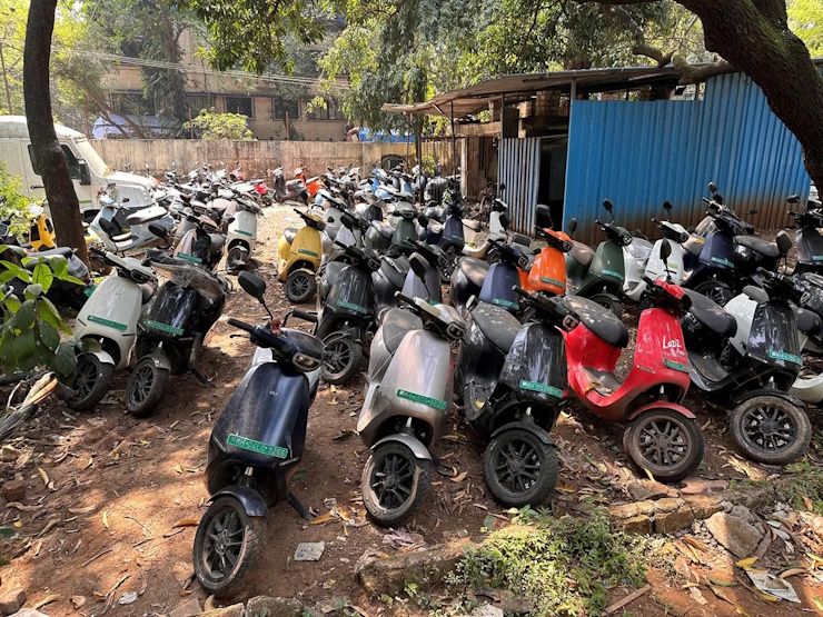 192 ola electric scooters seized by maharashtra rto 192 ola electric scooters seized by maharashtra rto