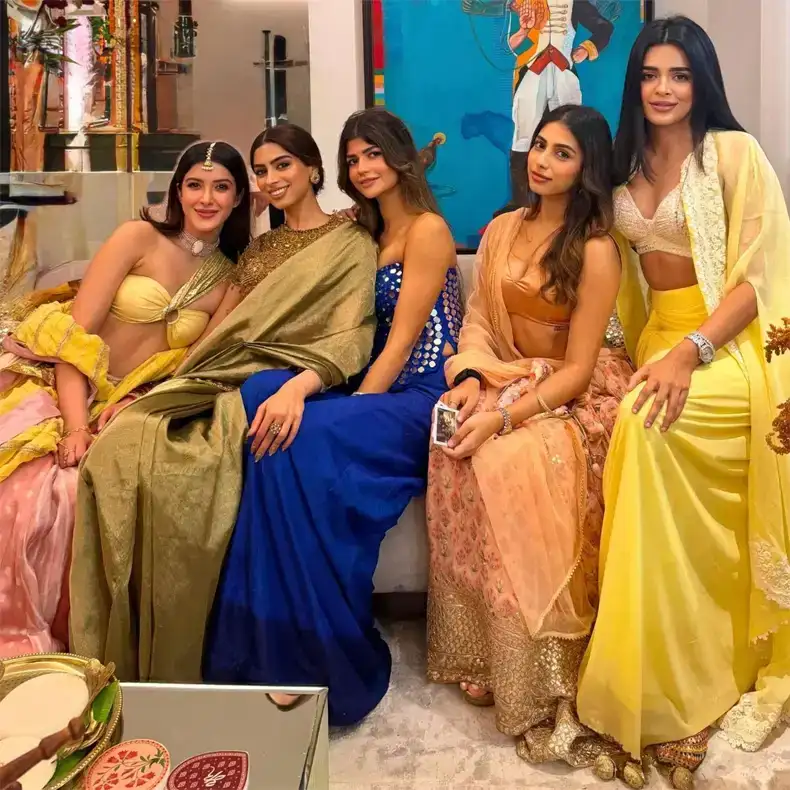 Shanaya Kapoor's ethnic look: looked beautiful in the party