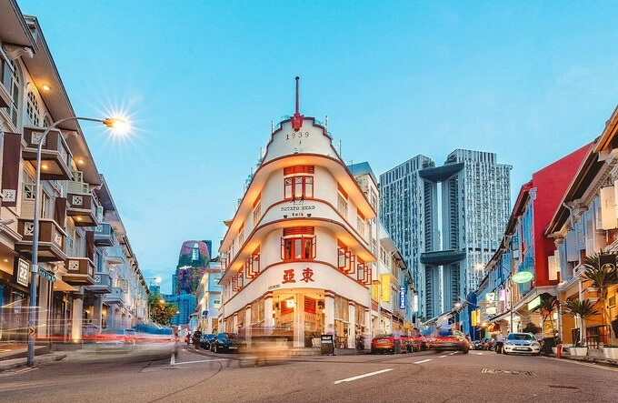 Keong Saik Road, Singapore. Photo by Unsplash/Kharl Anthony Paica