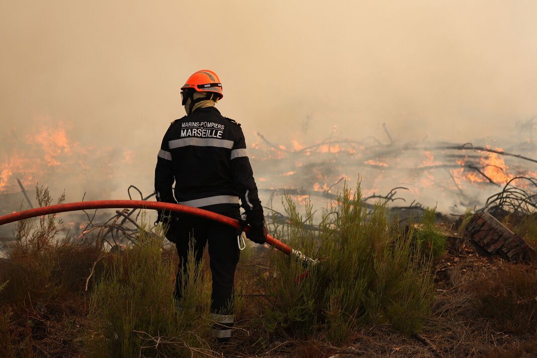 FRANCE-ENVIRONMENT-CLIMATE-WEATHER-WILDFIRE FRANCE-ENVIRONMENT-CLIMATE-WEATHER-WILDFIRE