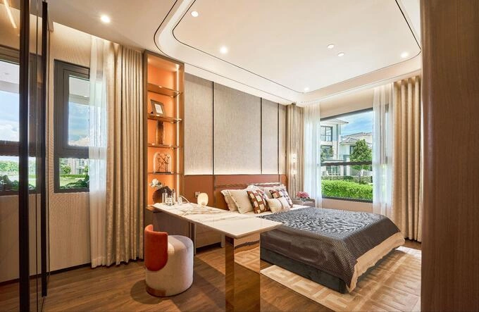 Early buyers can choose from a wider range of units and sales incentives.