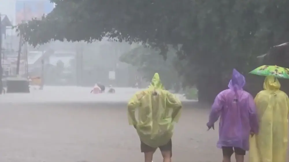Kerala Rain Alert: Rain and floods wreak havoc, 15 killed; NDRF-Army on high alert Kerala country page 1