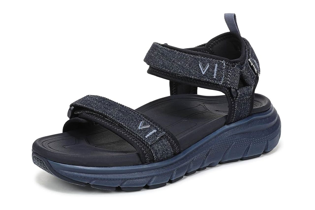 Vionic Walk Max Wanderer Credit: Amazon