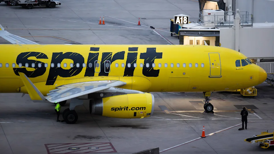It's a Wrap: Spirit Airlines Prepares Shutdown After Government Bailout Fails