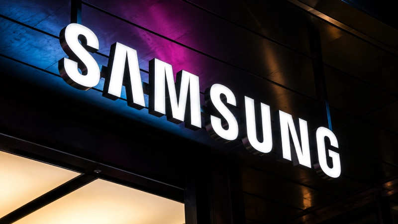 Samsung Chip 1 Samsung Chip Factory, SmartTag 3