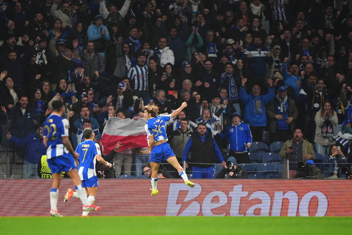 PORTO, PORTUGAL - JANUARY 29: Rodrigo Mora of FC Porto celebrates scoring his team's first goal during the UEFA Europa League 2025/26 League Phase MD8 match between FC Porto and Rangers FC at Estadio do Dragao on January 29, 2026 in Porto, Portugal. (Photo by Jose Manuel Alvarez Rey/Getty Images)