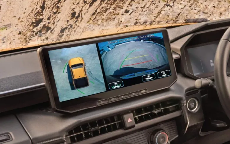 hilux-camera