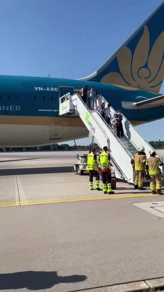 Vietnam Airlines arranges alternative itineraries for all passengers on flight VN34