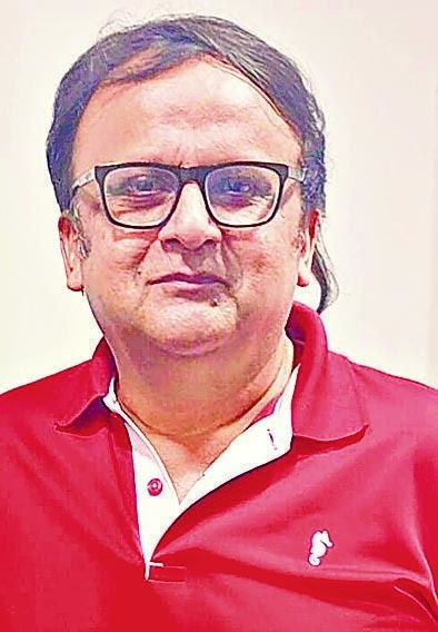 Vivek Shukla