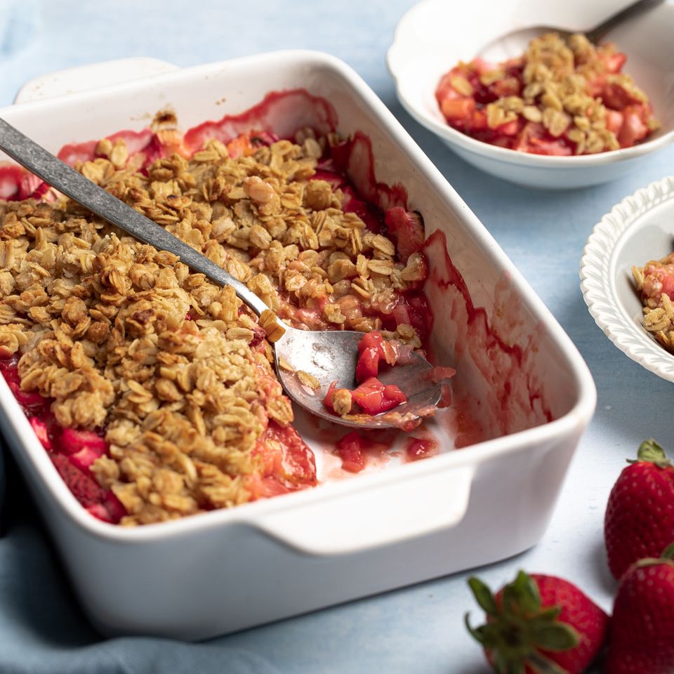 a recipe photo of the Low Sugar Rhubarb Crisp Credit: Sara Haas